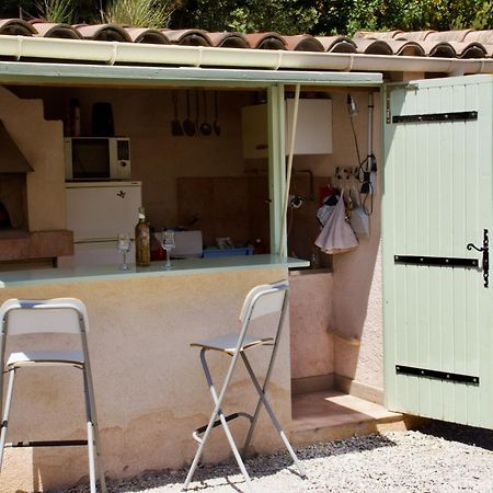 La Bastide Des Roses Bed & Breakfast Saint-Julien-d'Asse Eksteriør bilde