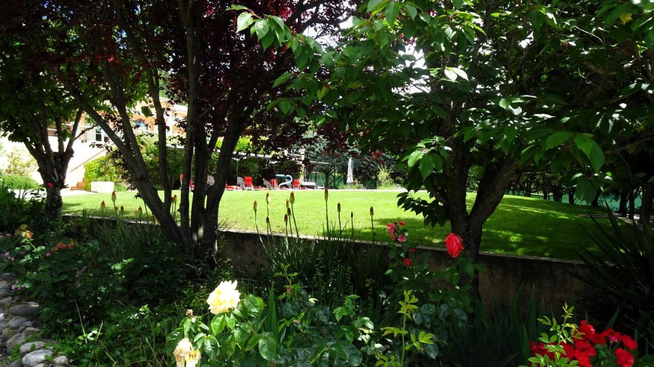 La Bastide Des Roses Bed & Breakfast Saint-Julien-d'Asse Eksteriør bilde