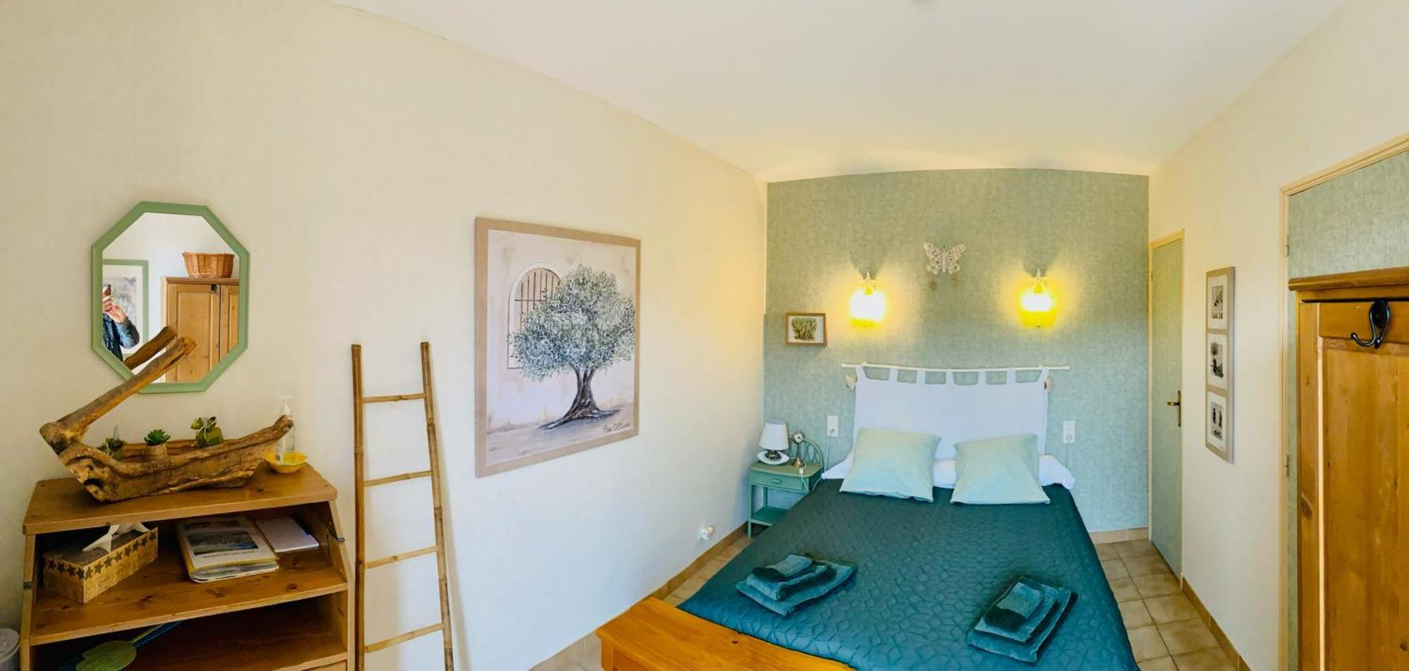 La Bastide Des Roses Bed & Breakfast Saint-Julien-d'Asse Eksteriør bilde